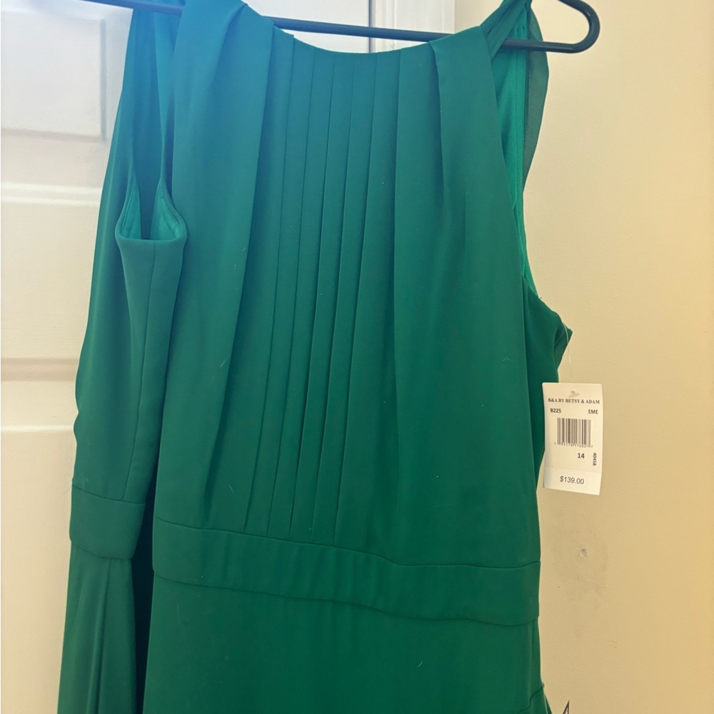 Betsy NWT dress beautiful green sleeveless black tie dress. Size 14. KS green.